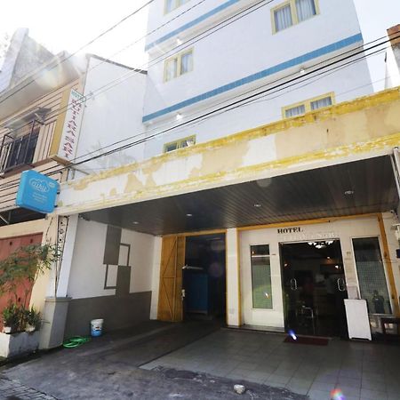 Mutiara Sari Hotel Makassar Eksteriør billede